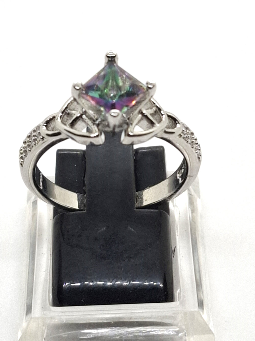 Zilveren ring met Regenboogkristal