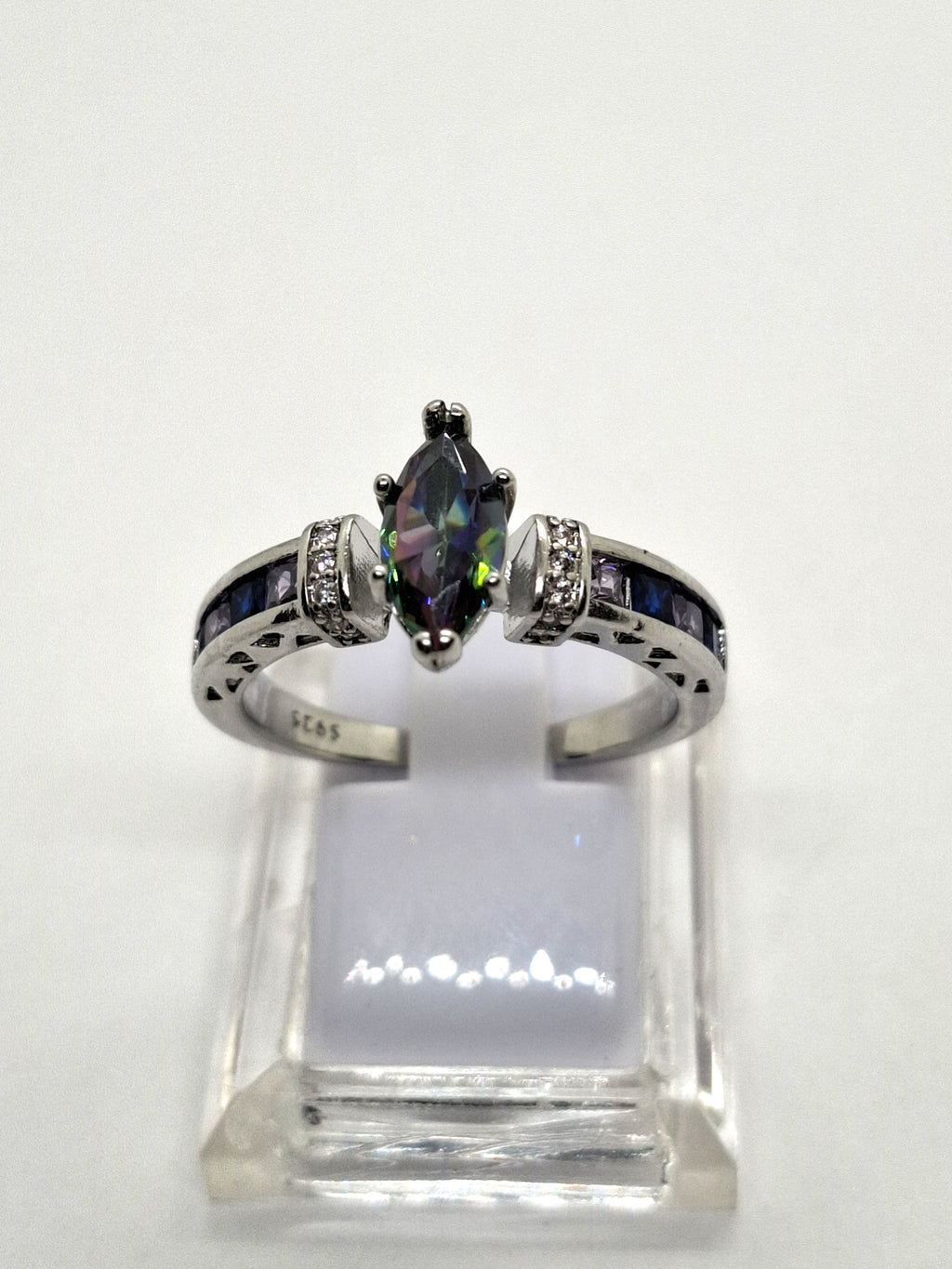 Zilveren ring met kwarts