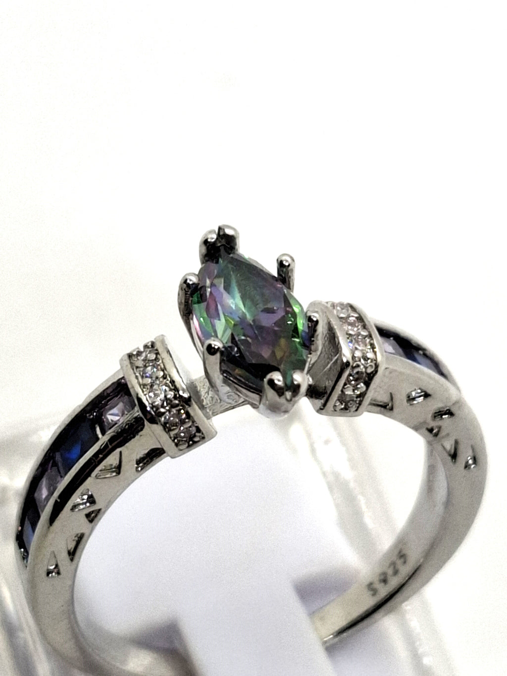 Zilveren ring met kwarts