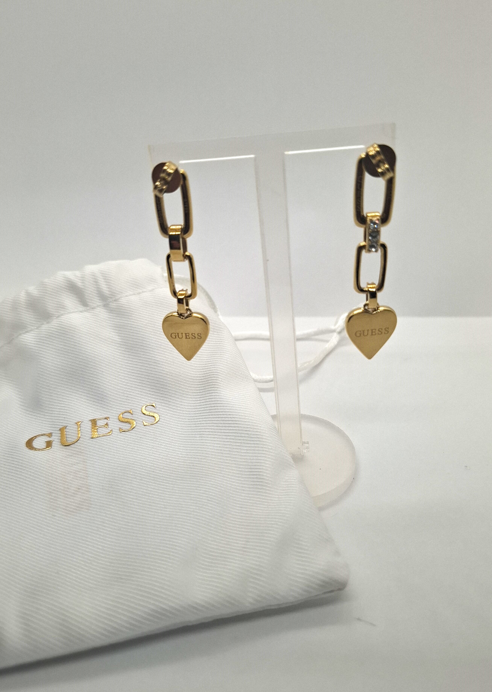 Guess damesoorbellen hartvorm