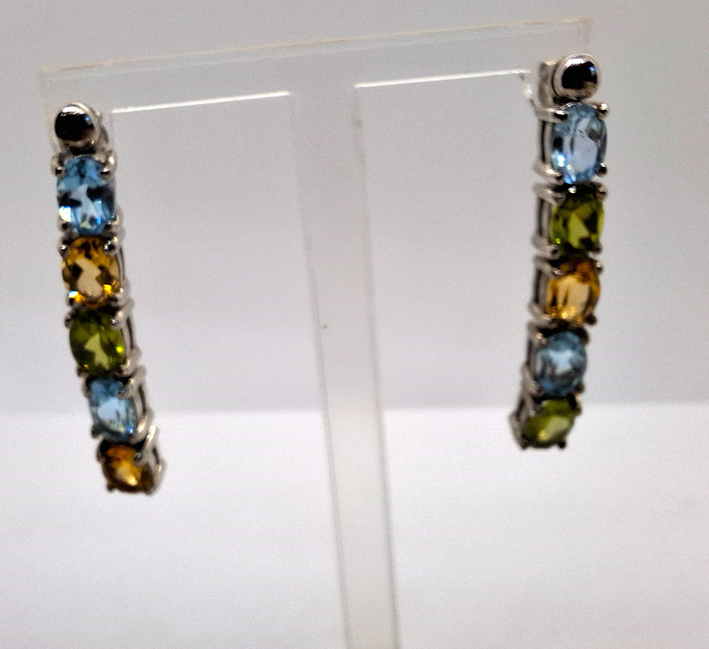 Zilveren damesoorbellen kubus