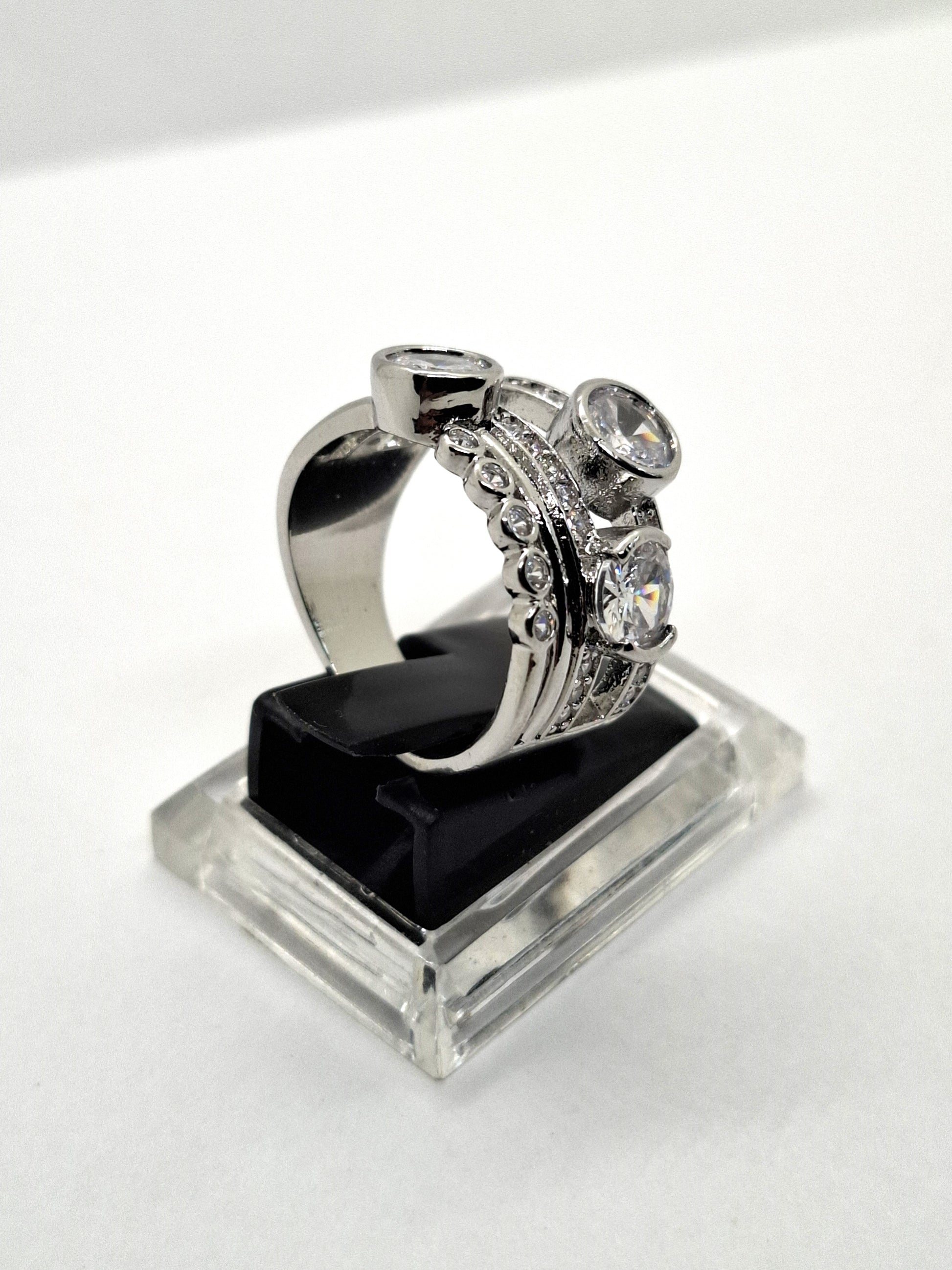 Beauty design ring