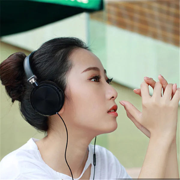 Wired Gaming Headset with Microphone for PC