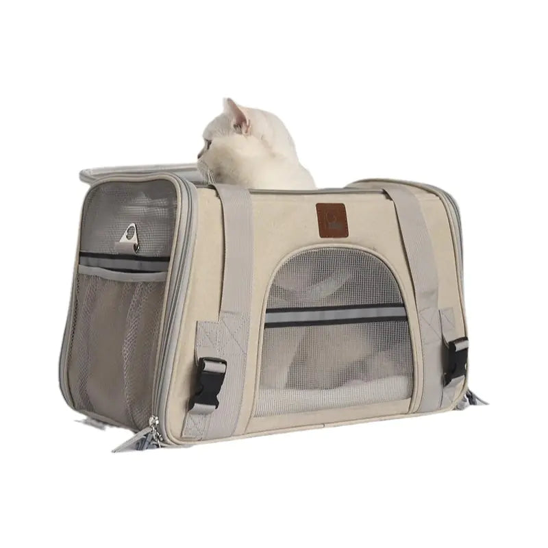 Elegant Pet Carrier Bag with Breathable Design (One Piece)